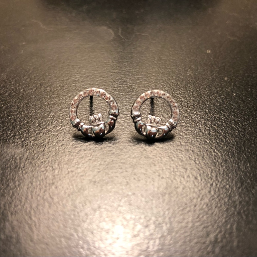 SOLD - Silver and Swarovski Crystal Earrings - Picture 1 of 8